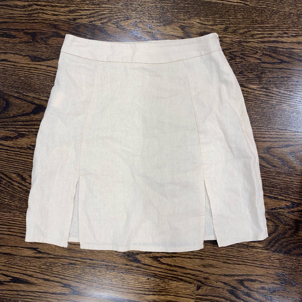 Tan two slit skirt - Picture 1 of 1